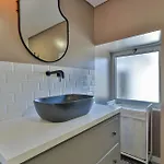 Apartment Birds By Wonderexperience *